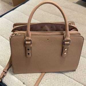 Kate Spade Beige Crossbody! Barely used!